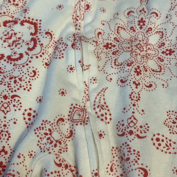 Baby Gap Red and White Sleeper Size 0-3 Month EUC - Picture 2 of 5